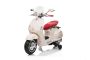 Elektrische ride-on Scooter Vespa 946 met achteruitversnelling, wit, licentie, hulpwielen,Lithiumbatterij, 2x 30W motoren, lederen stoel, mp3-speler met USB-ingang